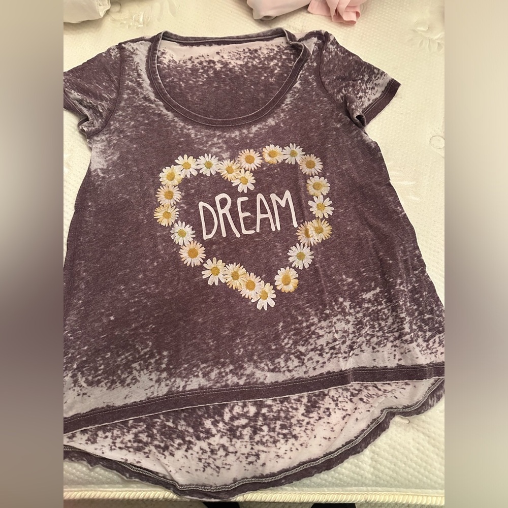 Dream heart flower t shirt